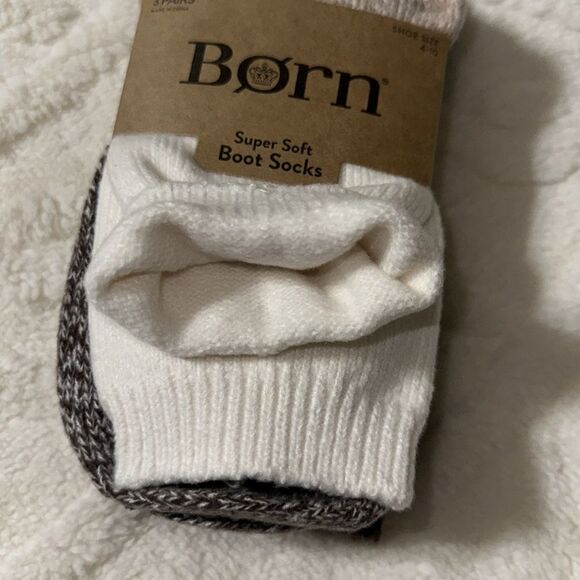 BORN Earth Tones Ivory Brown White US W 4-10 Super Soft Quarter Socks 3 pack - Picture 8 of 8